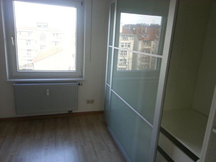 2 Zi. güney balkonlu daire. WG için uygun Lehenviertel – Schlafzimmer