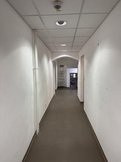 Großzüge Gewerbeeinheit am Stadtplatz | Bei Bedarf Wohnungen & Garten | Büro, Handel, Lager o.Ä. – Foto 18