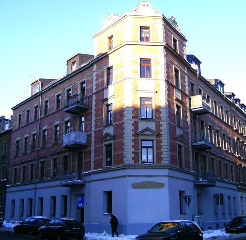 Compatto 2 locali con balcone, vasca e laminato in posizione TOP! – ber44_k