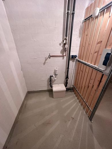 Keller Waschmaschinenanschluss