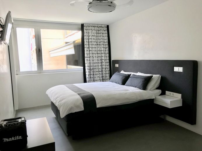 Schöne Wohnung in Innenstadtlage – Zimmer 2