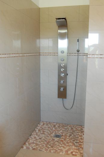 Bodenebene Dusche