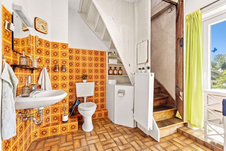 Einfamilienhaus mit Charme in traumhafter Anliegerstraße von Hamburg-Rahlstedt – Bad
