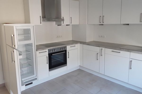 Schöne 2,5-Zimmer Wohnung, auch für eine 2-er WG