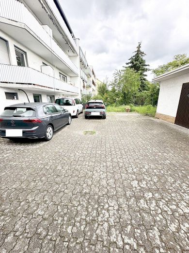 Stellplatz im Hof