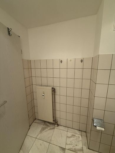 Maisonette-Charme unterm Dach – ruhige Lage in Grevenbroich – Foto 8