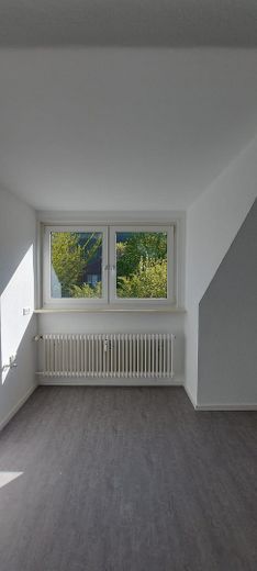 Schöne renovierte 2- Zimmerwohnung – Foto 4