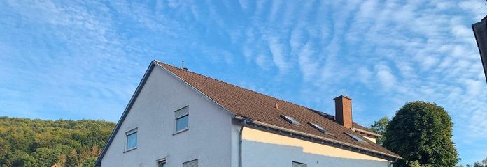 Haus Außen 1 + Stellplatz