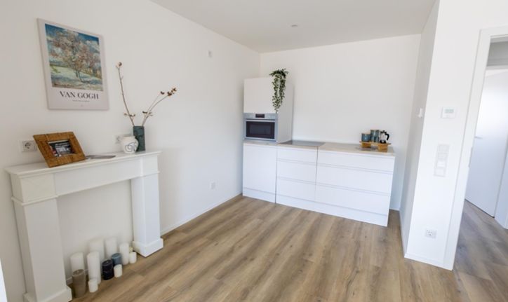 Erstbezug nach Sanierung 3-Zimmer-Wohnung mit Balkon in Neustadt – Foto 1