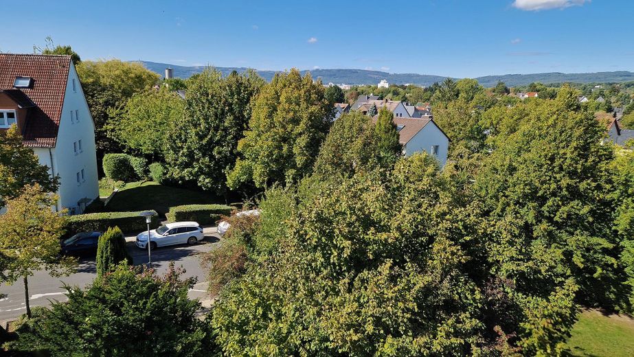 Ebene 2: Blick aus Fenster