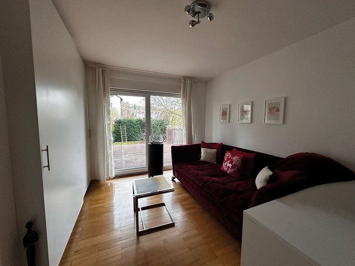 Einfamilienhaus mit Einliegerwohnung und viel Platz (Nutzfläche), 6 Zimmer, Bad Dürkheim – Kind1