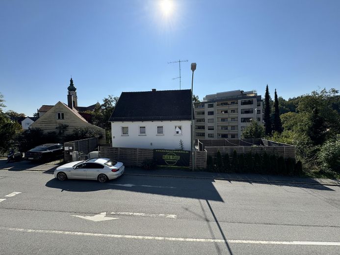 PRECIO REDUCIDO: Dos terrenos con tres casas y potencial de desarrollo – Foto 19