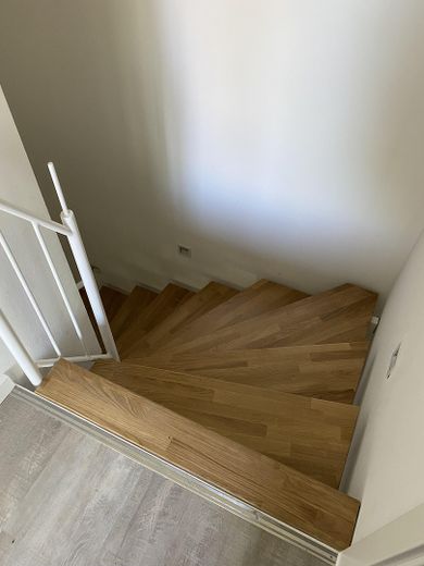 Treppe Vollholz Eiche