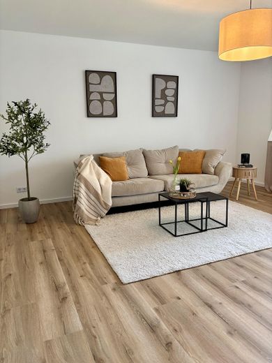 Erstbezug nach umfassender Modernisierung! Zentrale 3-Zimmer Wohnung im Herzen von Paderborn – Foto 1