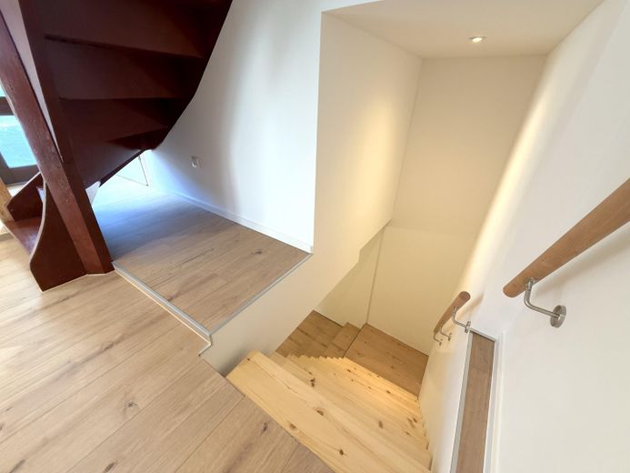 Treppe zum Erdgeschoss