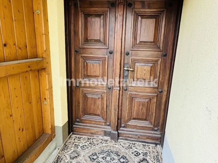 *Investimento immobiliare con potenziale di sviluppo – Edificio plurifamiliare nel cuore di Schwarzenbach a.d. Saale* – Foto 1