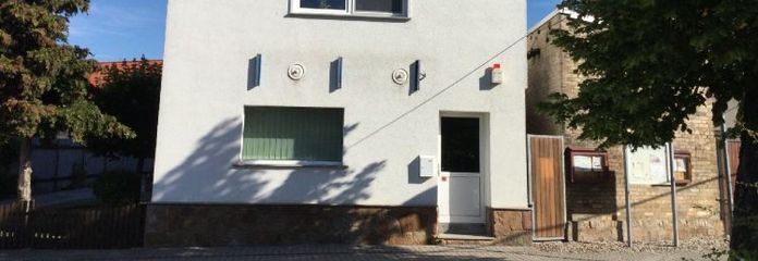 Voll vermietetes Wohn- und Geschäftshaus mit Garagen und Ausbaupotenzial in Klepzig