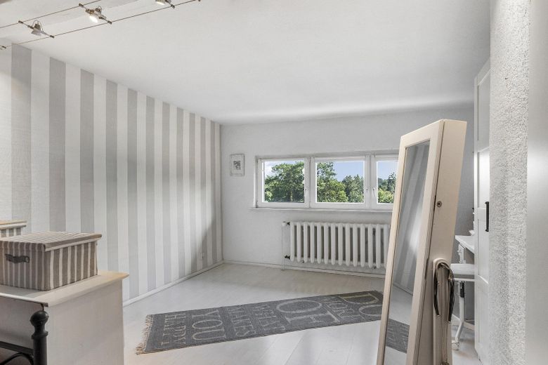 1.350 qm Wohnraum unweit Küste (WG, Mehrgener., Proj., Initiativen) – Foto 18