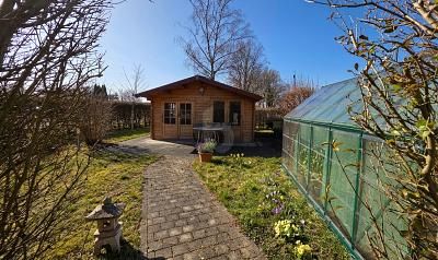 CASE FAMILIARE D’ANGOLO CON GIARDINO IDILLIACO – 1774341451_b6cabc8.jpg