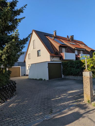 Modernisiertes ReihenEndhaus in ruhiger Lage – Foto 1