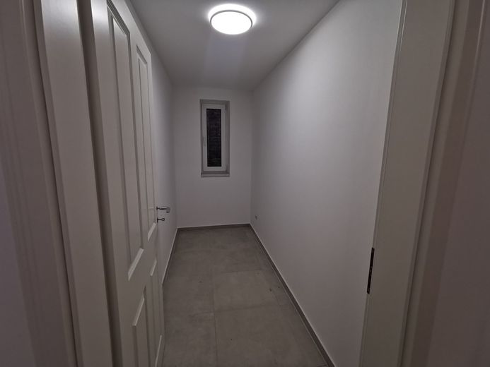 Neubau mit Expressanschluss an die BAB 5 – Speisekammer
