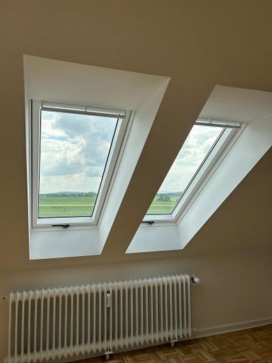 Erstklassig saniert: 3-Zimmer-Wohnung in Pattensen – neue Veluxfenster