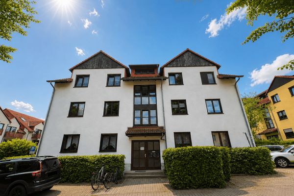 80m² Maisonettewohnung mit großem Wohnzimmer + Balkon!