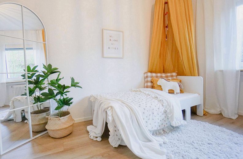 Mitten in der Stadt – helle 3-Zimmer-Wohnung mit guter Verkehrsanbindung- provisionsfrei – Kinderzimmer