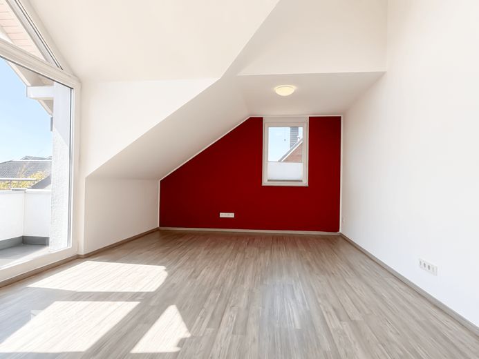 Hell. Offen. Energieeffizient. KfW-40-Wohnung mit sonniger Terrasse und Garage – Wohnbereich - Bild 3