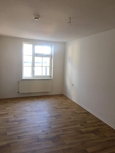 Großzügige, sehr gepflegte, helle 2-Raum-Wohnung- im Herzen der Stadt – Schlafzimmer