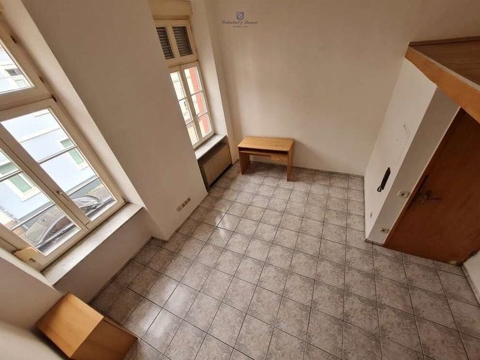 Vermietetes Wohn- und Geschäftshaus mit 22 Einheiten,  Top-Rendite in guter Lage – 14