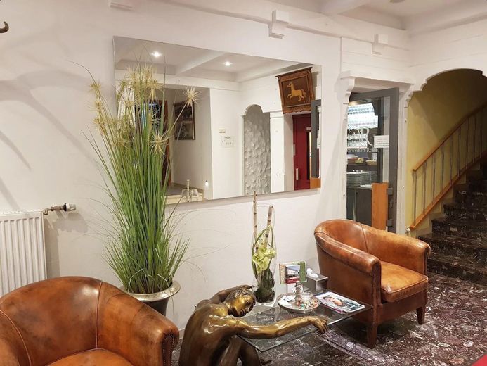 Inner-city residential and commercial building with development potential – Foto 4