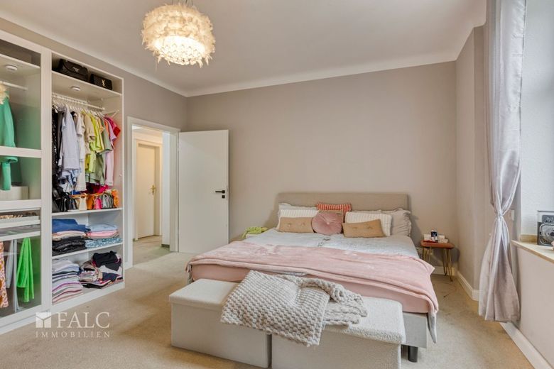 Maximale Rendite! Großzügige Wohnresidenz als starke Kapitalanlage – Schlafzimmer 2. OG