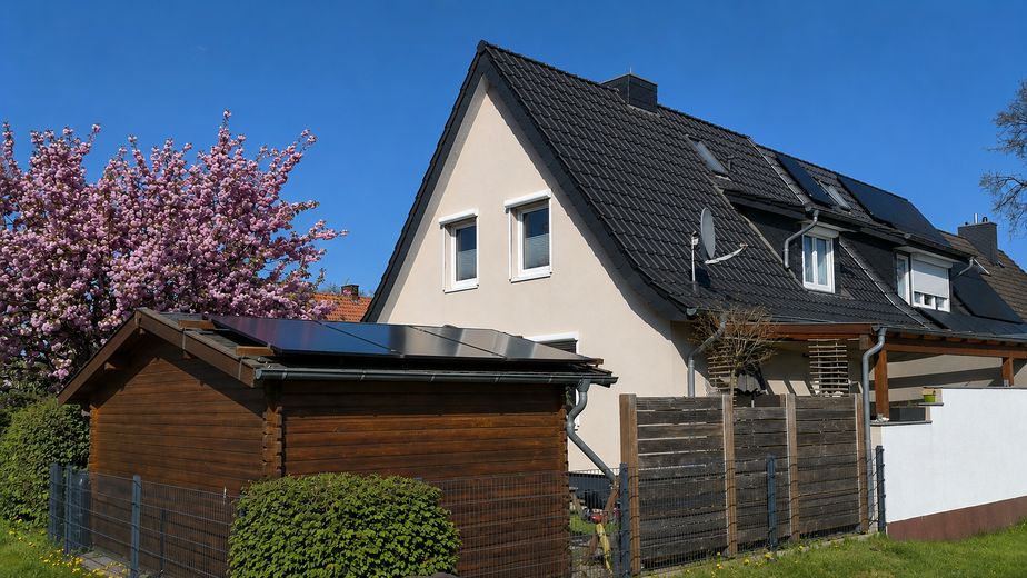 Modernisierte Doppelhaushälfte mit Sonnenterrasse – provisionsfrei – Außen II