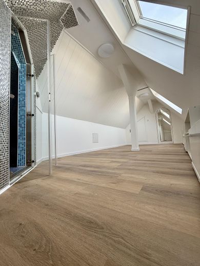 Hobbyraum und Dampfsauna