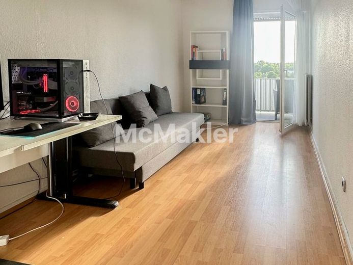 Möblierte gepflegte 53 m² Wohnung ruhig, mit EBK, Balkon und Stellplatz - Vorteil Erbpacht – फोटो 1