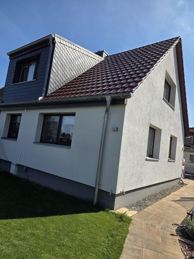 Sunny semi-detached house with a large plot – Photo 4