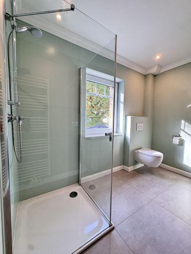 Kinderbad mit 2 Eingängen