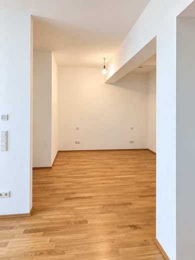 Erstbezug in Prenzlauer Berg: Neuer Einbauküche, Fußbodenheizung, und Separater Schlafbereich – Schlafen