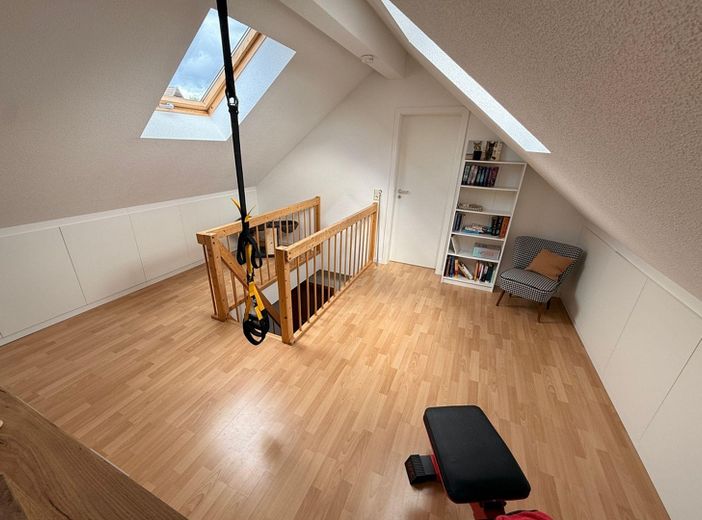 Appartement calme de 3 pièces avec cuisine équipée et balcon à Harpolingen/Bad Säckingen – Dachgeschoss - Durchangszimmer