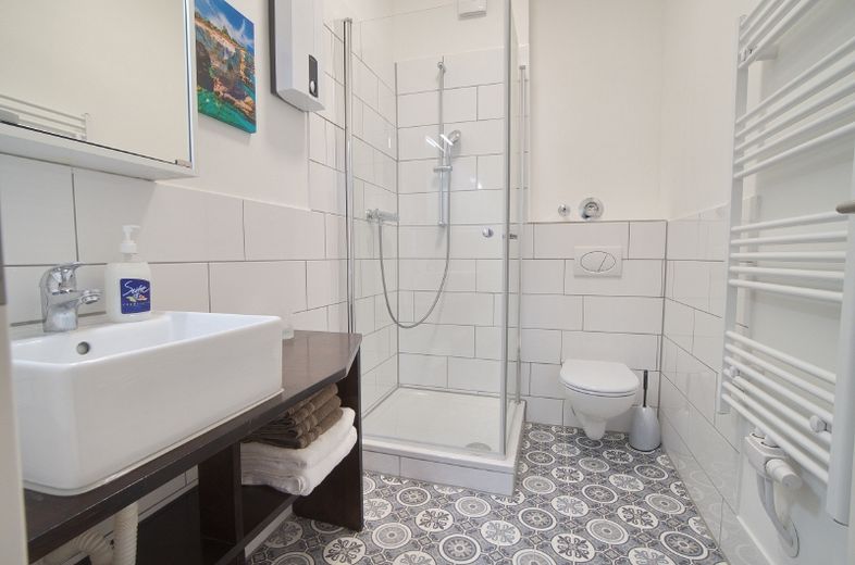 Erstbezug: Neu renovierte und ansprechend eingerichtete Wohnung in ruhiger, zentraler Wohnlage – 9f597cbded58dc4cf99c14a7ade5ad18d5e425f7.jpg