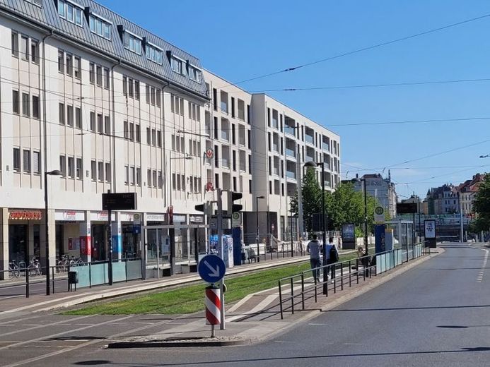 Attraktive Passagen-Ladenfläche im Lindenau FORUM sucht Neubelebung ! – Foto 1