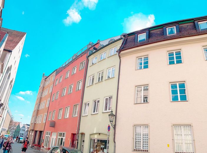 Gebäudeansicht vorne