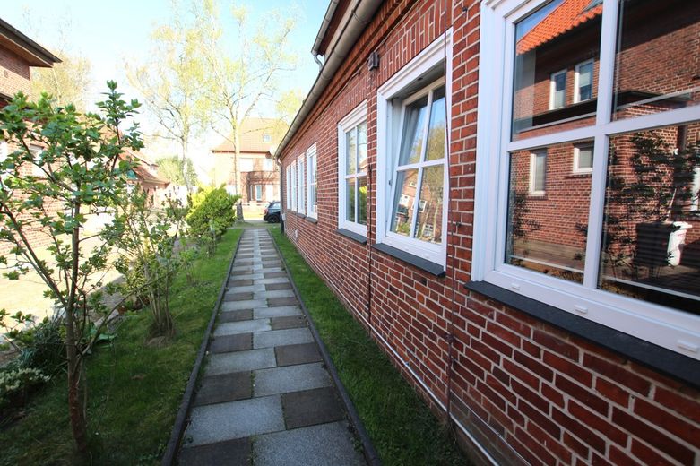 Zuwegung zur Wohnung