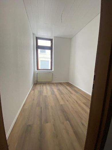 Wohnung Erdgeschoss rechts