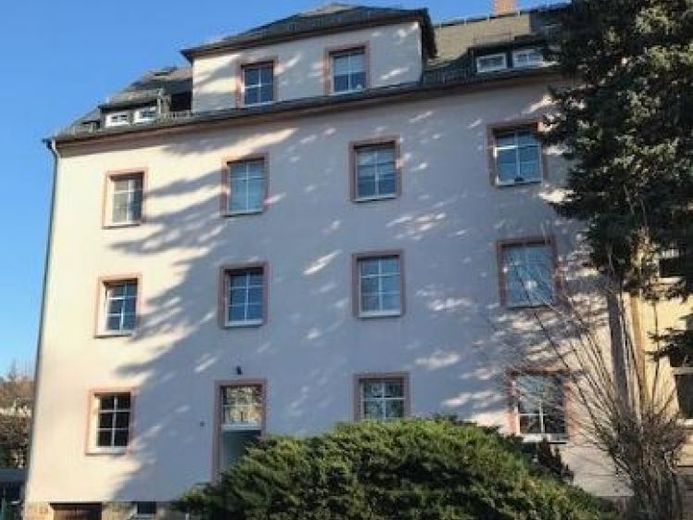 Großzügige 1-Zimmer mit Tageslichtbad in ruhiger Lage! Garten im Hinterhof und EBK mgl. – Foto 1