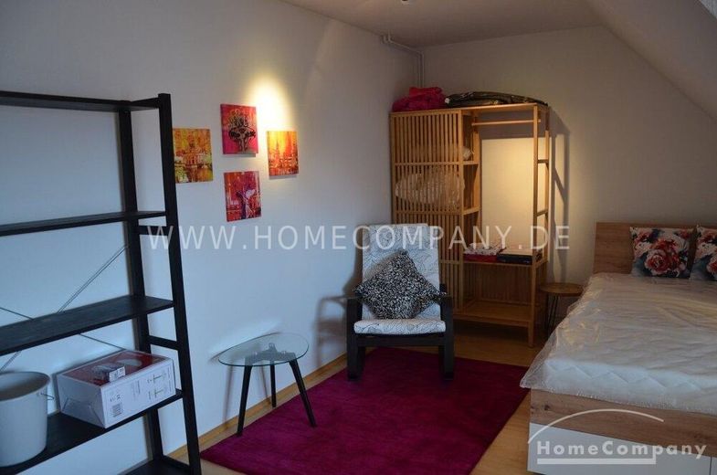 Großes Haus, möbliert, 6 Zimmer, Terrasse /Garten, Balkon, geeignet für bis zu 6 bis 8 Personen. – f6c0294eab1b4b90c8036018fc2681532ee79315.jpg