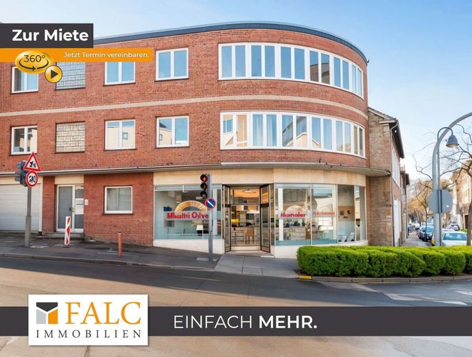 Charmante 3-Zimmer-Wohnung mit einzigartigem Fensterband – Außenansicht - Wohngebäude -