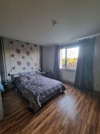 Attraktive 4-Zimmer ETW mit Balkon – Schlafzimmer