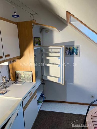 2 Zi.Whg., möbliert, mit Balkon. – 254d045f6d63a51ea63329f7d57944f58243a721.jpg